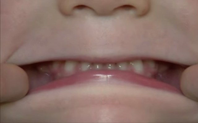 Jeannine Cherilynn Isom Attacks Her Son In Walmart Bathroom