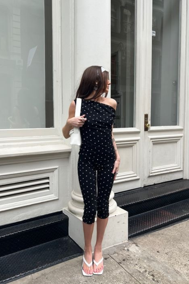 19 Capri Outfits That Actually Feel Stylish Again (Not Stuck in the Past)