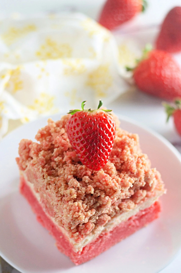 26 Strawberry Desserts That Are Almost Too Pretty to Eat (Almost)