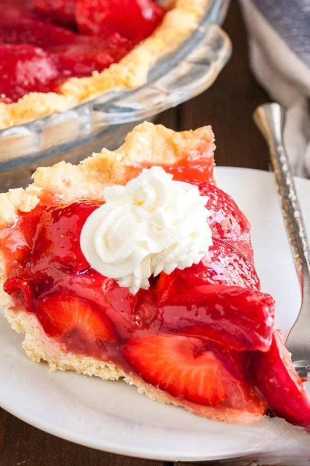 26 Strawberry Desserts That Are Almost Too Pretty to Eat (Almost)