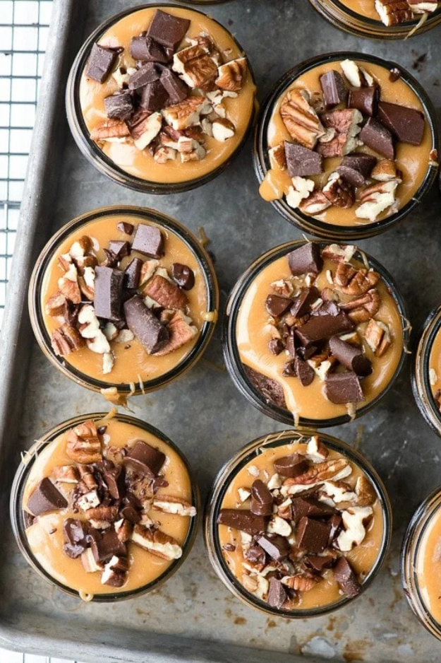 30 Rich & Utterly Irresistible Chocolate Desserts That Instantly Fix a Bad Day Fast