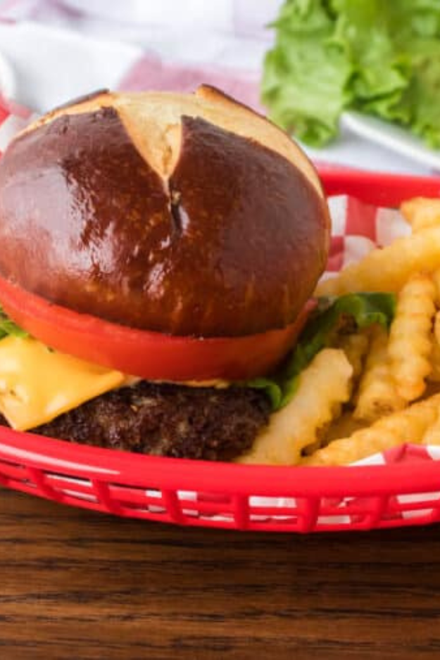 27 Summer Dinner Ideas You Make When It’s Too Hot to Cook Anything Heavy 27 Summer Dinner Ideas You Make When It’s Too Hot to Cook Anything Heavy
