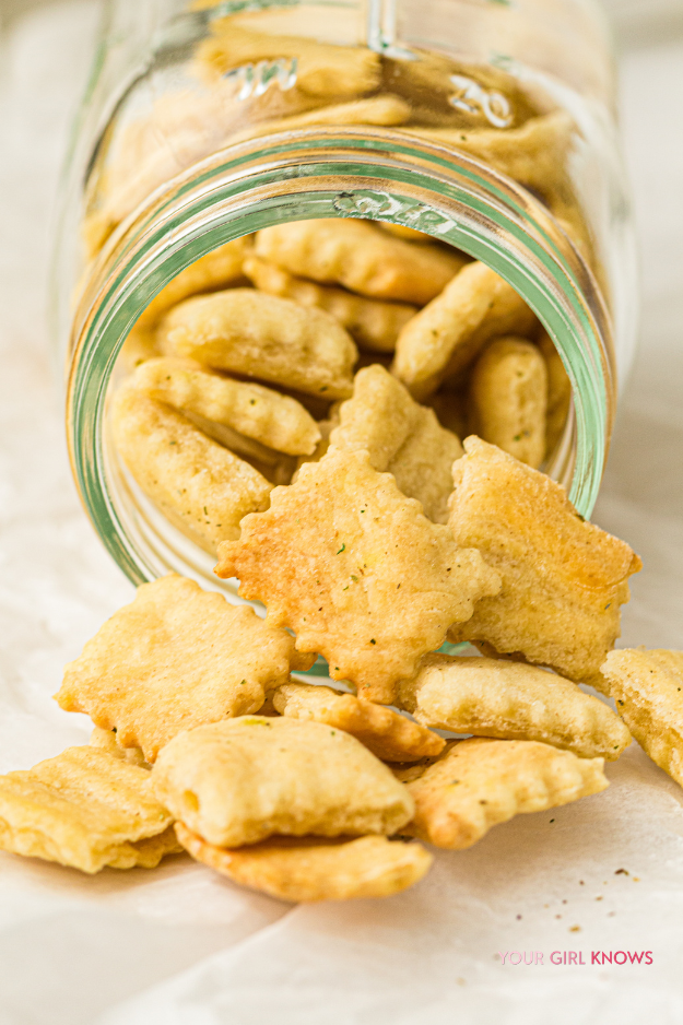 Sourdough Discard Crackers That Turn Leftover Starter Into Something Seriously Addictive Sourdough Discard Crackers That Turn Leftover Starter Into Something Seriously Addictive