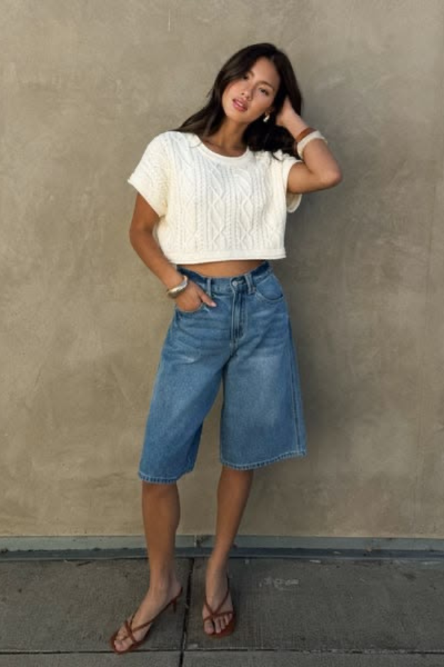 26 Jorts Outfits That Feel Effortless, Casual, and Just the Right Amount of Cool