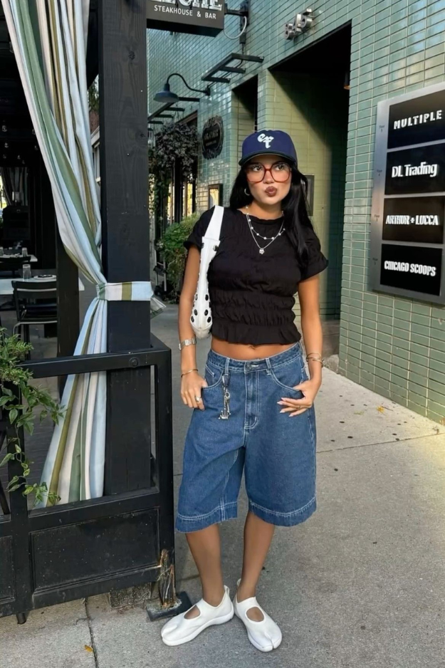 26 Jorts Outfits That Feel Effortless, Casual, and Just the Right Amount of Cool