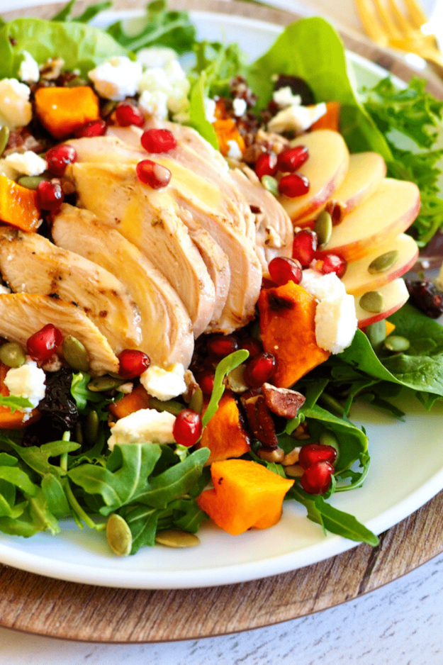 24 Mediterranean Salads Packed With Bright Flavors, Crisp Veggies, and Zero Sad Bites 24 Mediterranean Salads Packed With Bright Flavors, Crisp Veggies, and Zero Sad Bites