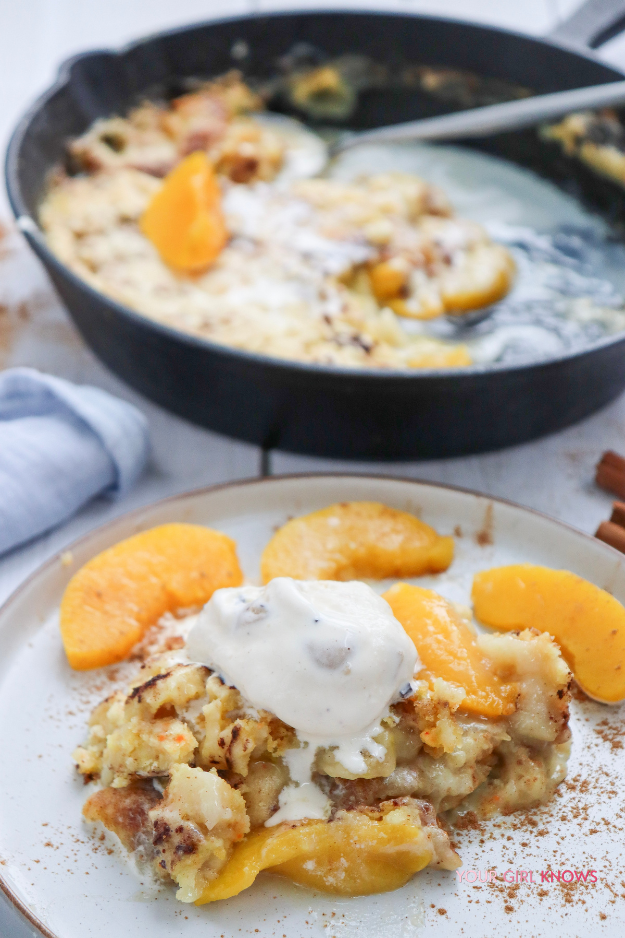 Skillet Peach Dump Cake That’s Buttery, Golden, and Ridiculously Easy to Make