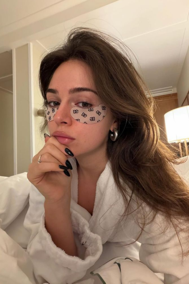 How to Glow Up in One Week (Without Spending a Ton of Money) How to Glow Up in One Week (Without Spending a Ton of Money)