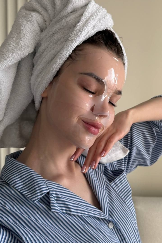 How to Glow Up in One Week (Without Spending a Ton of Money) How to Glow Up in One Week (Without Spending a Ton of Money)