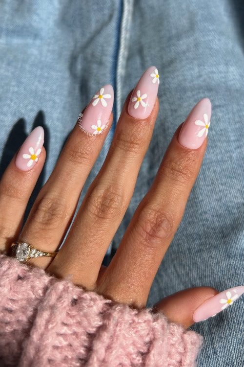 30 Simple Summer Nails That Make Your Hands Look Instantly Ready for Vacation