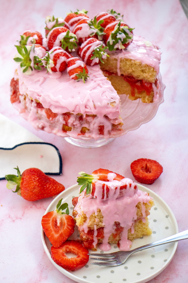 strawberry vanilla cake