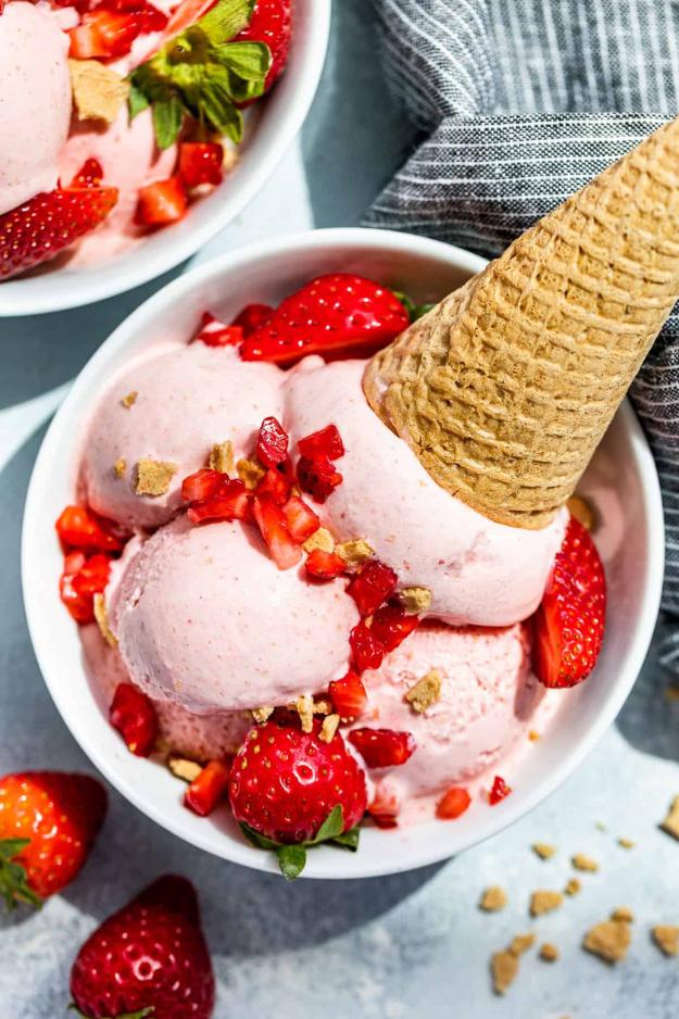 27 Spring Desserts That Taste Like the Season Finally Showed Up