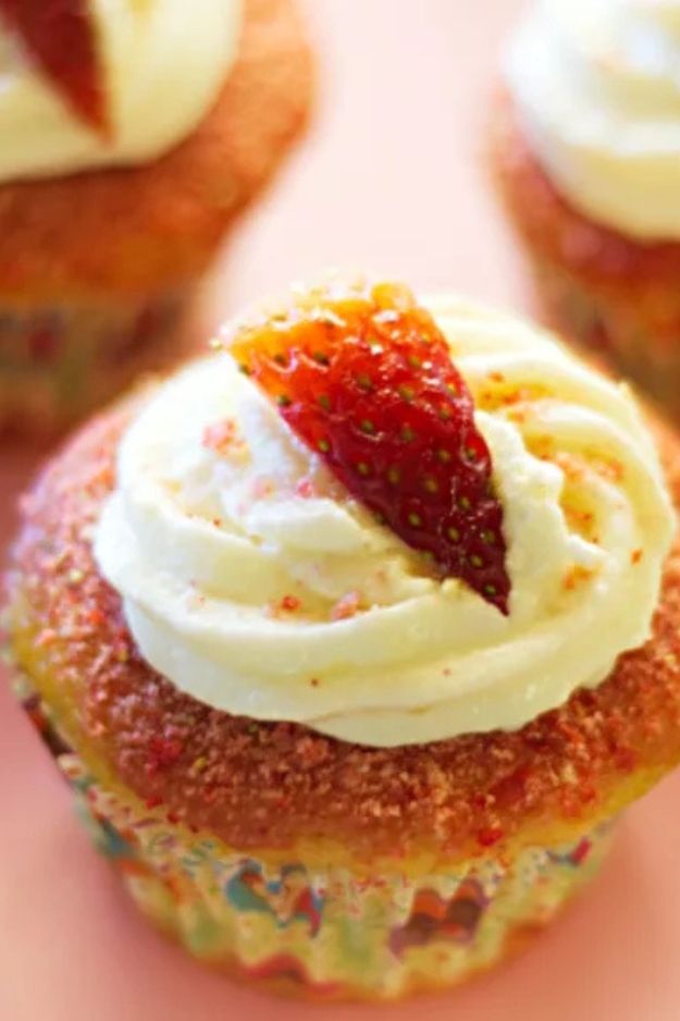 20 Mini Cake Recipes That Are Almost Too Cute to Eat (But Way Too Delicious to Resist) 20 Mini Cake Recipes That Are Almost Too Cute to Eat (But Way Too Delicious to Resist)