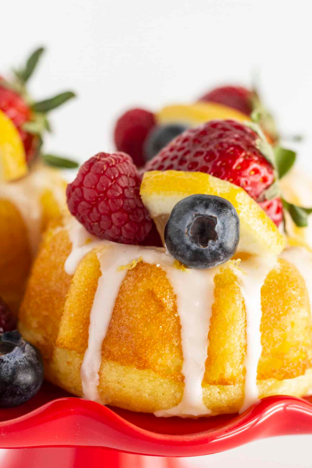 20 Mini Cake Recipes That Are Almost Too Cute to Eat (But Way Too Delicious to Resist) 20 Mini Cake Recipes That Are Almost Too Cute to Eat (But Way Too Delicious to Resist)