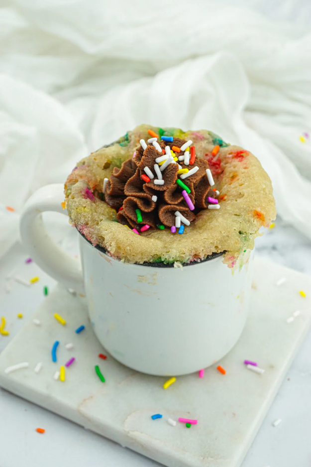 15 Easy Mug Recipes for When You Need Dessert in Under 5 Minutes 15 Easy Mug Recipes for When You Need Dessert in Under 5 Minutes