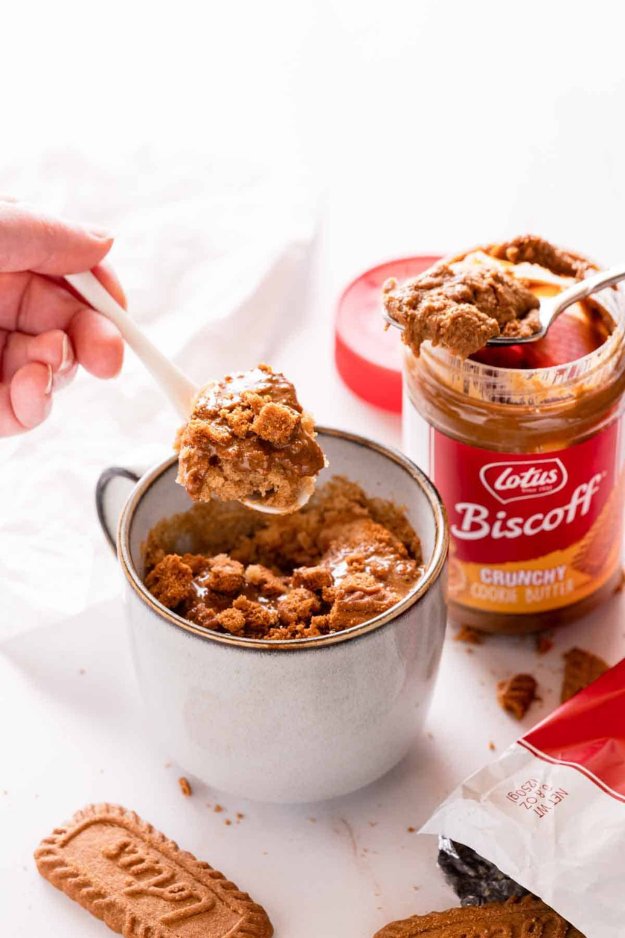 15 Easy Mug Recipes for When You Need Dessert in Under 5 Minutes 15 Easy Mug Recipes for When You Need Dessert in Under 5 Minutes