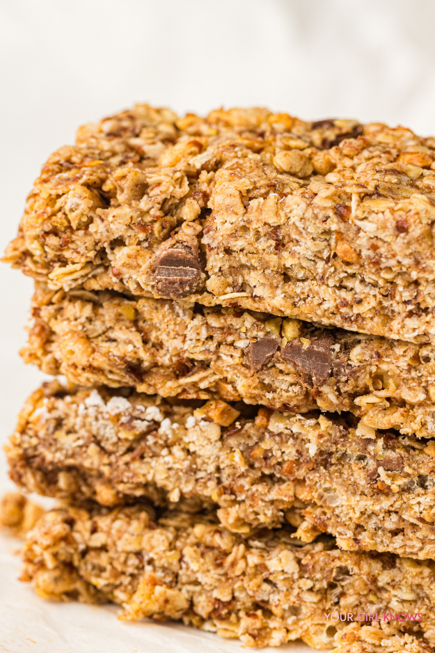 These Homemade Granola Bars Make Store-Bought Ones Look Sad These Homemade Granola Bars Make Store-Bought Ones Look Sad