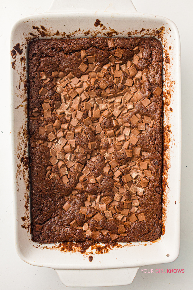 This Chocolate Dump Cake Might Be the Easiest Chocolate Dessert You’ll Ever Make This Chocolate Dump Cake Might Be the Easiest Chocolate Dessert You’ll Ever Make