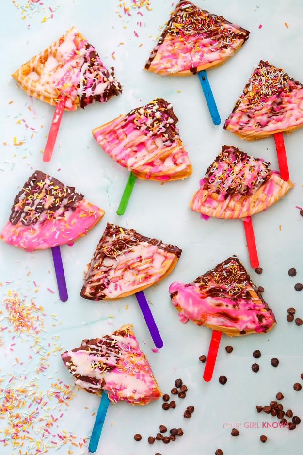 Easy Waffle Pops That Are Almost Too Cute to Eat Easy Waffle Pops That Are Almost Too Cute to Eat
