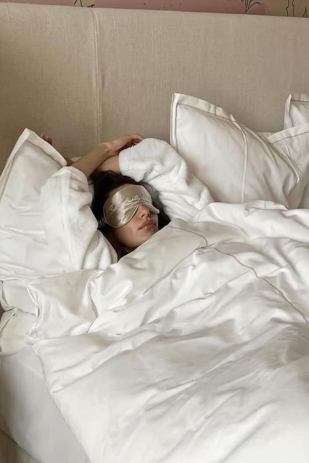 14 Overnight Beauty Tips to Wake Up Pretty (While You Sleep)