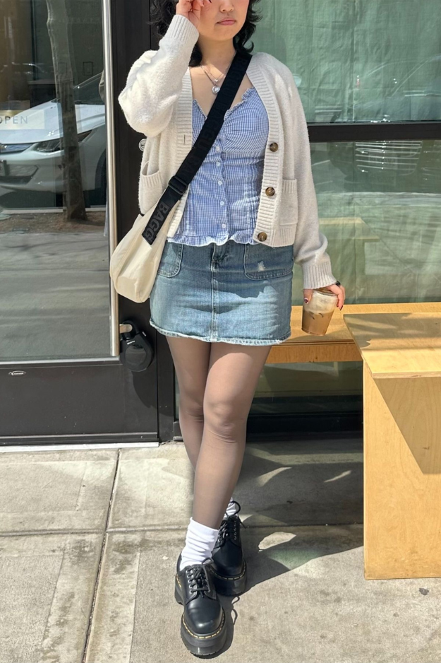 14 Terrible Outfit Mistakes That Make You Look Short (And What to Do Instead)