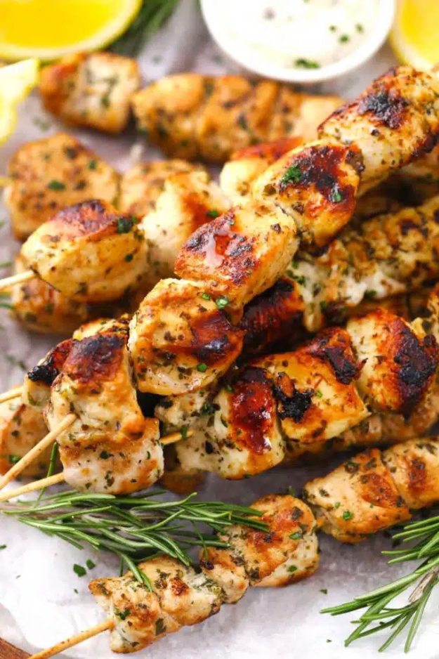 25 Easy yet Low Calorie Recipes That Don’t Feel Like Diet Food (Keeps You Full and Satisfied All Day)