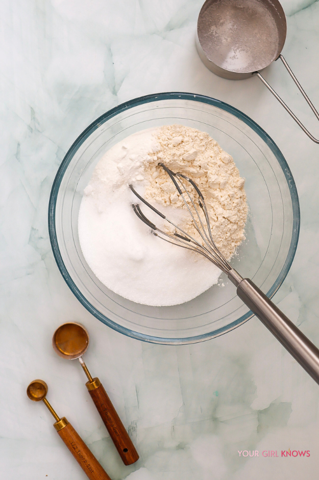 Super Moist and Fluffy Coconut Cake Recipe That Melts in Your Mouth in Seconds Super Moist and Fluffy Coconut Cake Recipe That Melts in Your Mouth in Seconds
