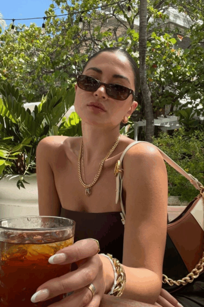 How to Look High-Maintenance (Without the High-Maintenance Effort) How to Look High-Maintenance (Without the High-Maintenance Effort)