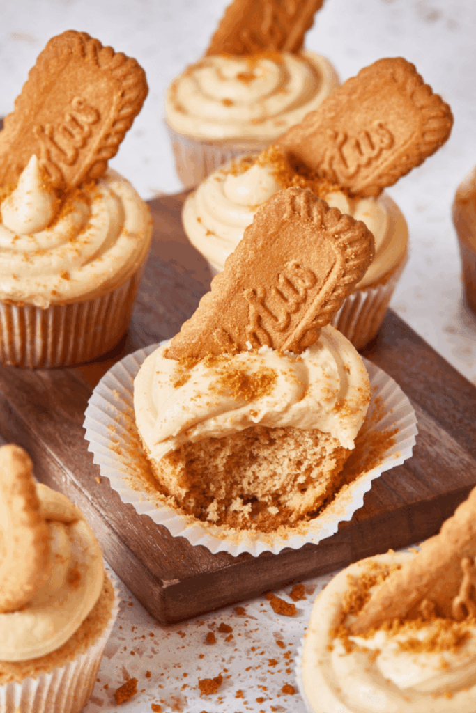 25 Yum Cupcake Recipes That Look Bakery-Level but Are Shockingly Easy