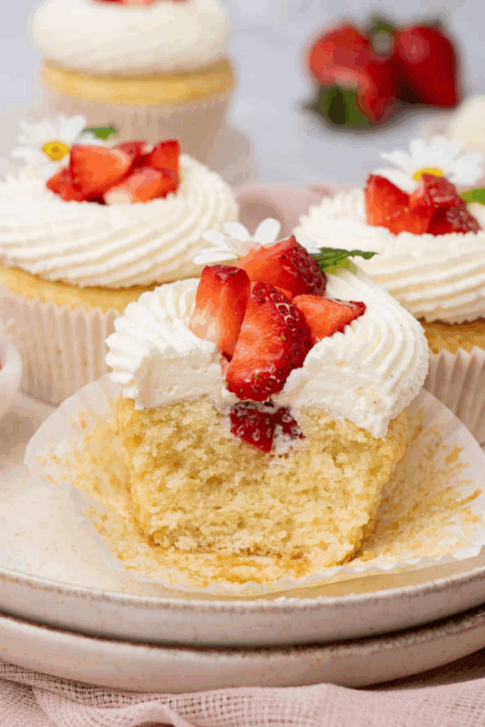 25 Yum Cupcake Recipes That Look Bakery-Level but Are Shockingly Easy