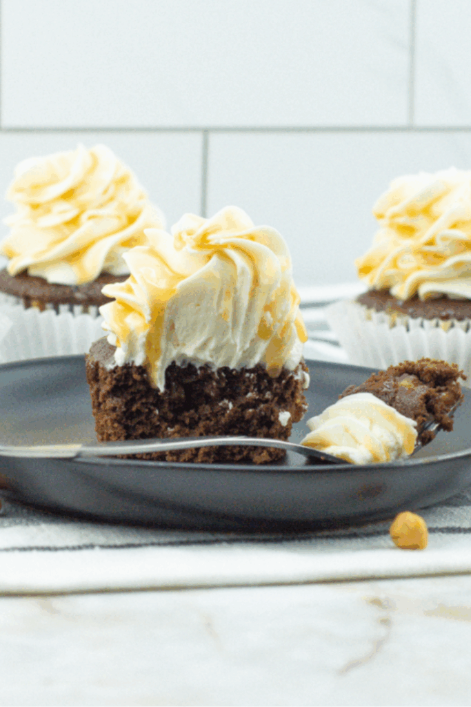 25 Yum Cupcake Recipes That Look Bakery-Level but Are Shockingly Easy