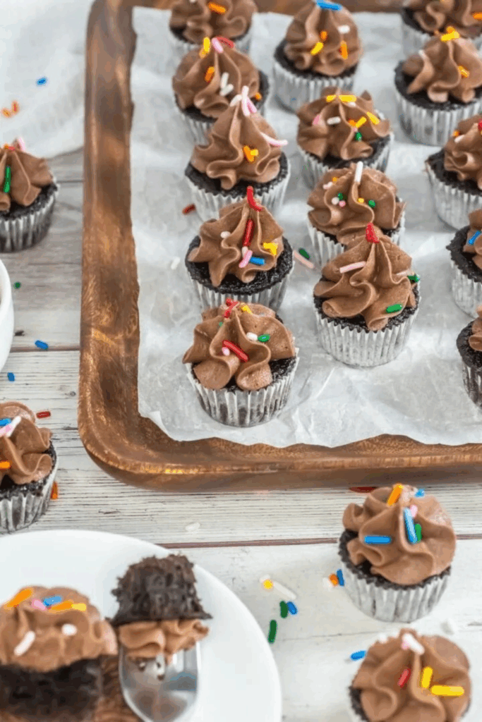 25 Yum Cupcake Recipes That Look Bakery-Level but Are Shockingly Easy