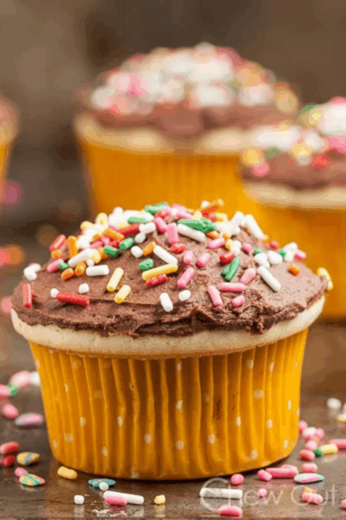 25 Yum Cupcake Recipes That Look Bakery-Level but Are Shockingly Easy