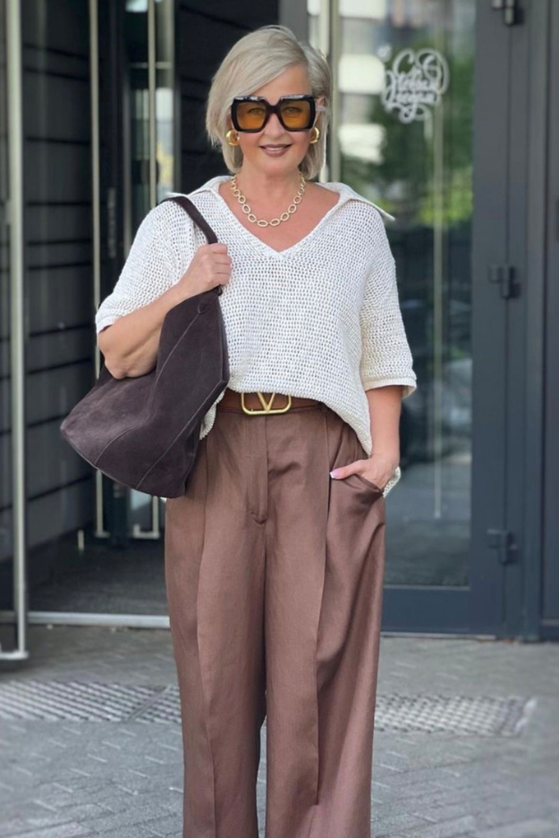 How to Dress Over 50 in Summer Without Feeling Hot or Boring