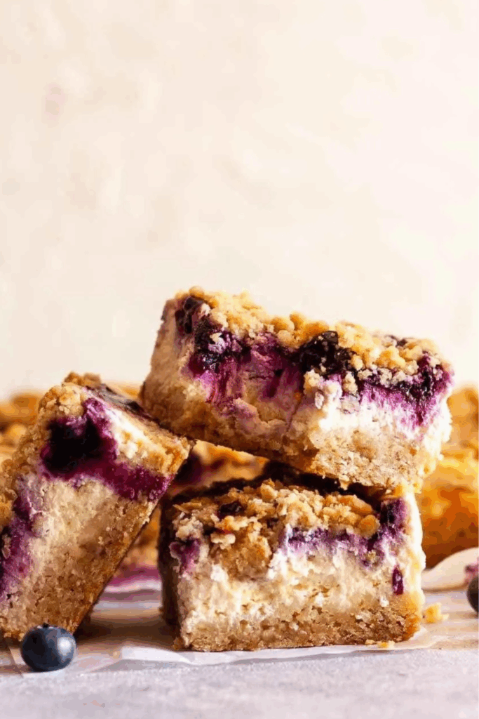 28 Easy Blueberry Recipes Everyone’s Baking, Blending, and Obsessing Over 28 Easy Blueberry Recipes Everyone’s Baking, Blending, and Obsessing Over