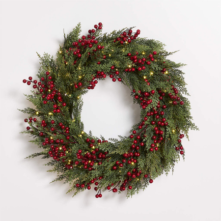 The 19 Christmas Wreaths Everyone’s Obsessed With This Holiday Season The 19 Christmas Wreaths Everyone’s Obsessed With This Holiday Season