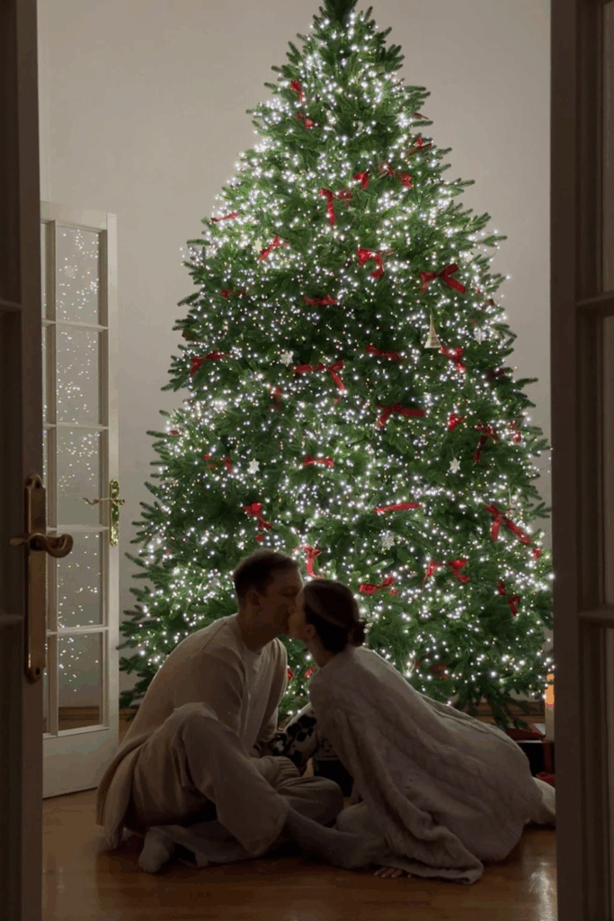 43 Christmas Date Ideas That Feel Straight Out of a Holiday Movie 43 Christmas Date Ideas That Feel Straight Out of a Holiday Movie