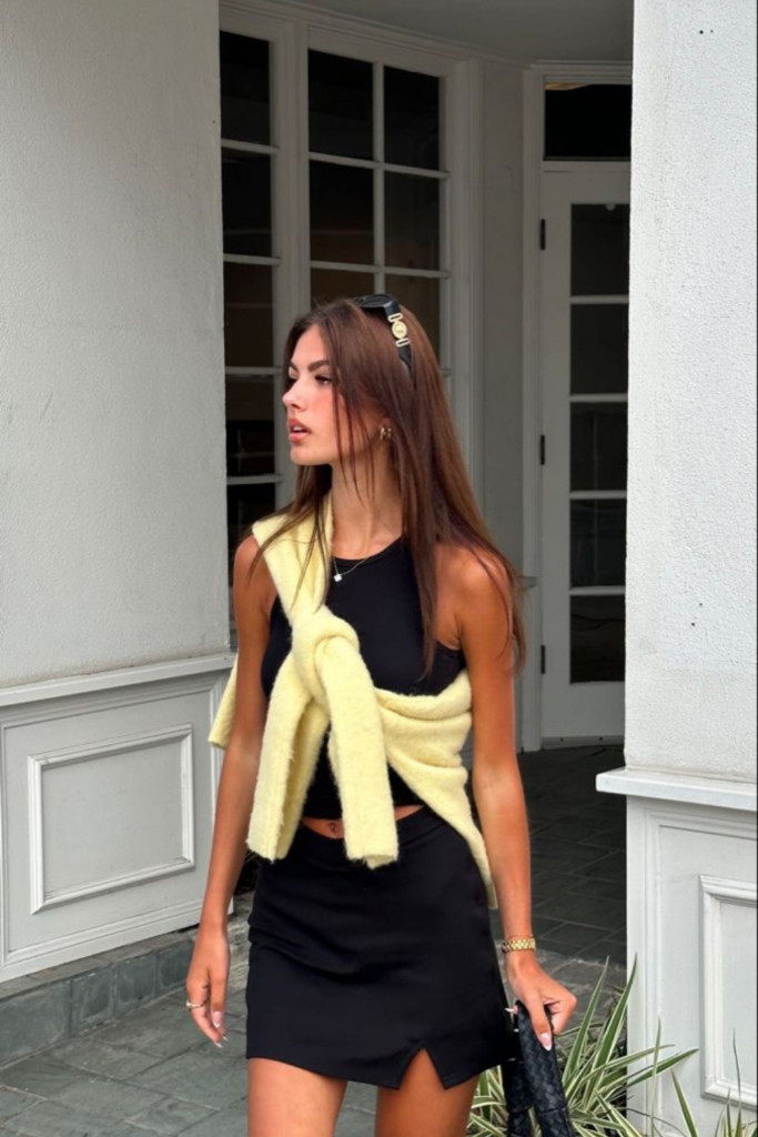 How to Dress If You Have a Short Torso (Without Looking Boxy or Cut-Off) How to Dress If You Have a Short Torso (Without Looking Boxy or Cut-Off)
