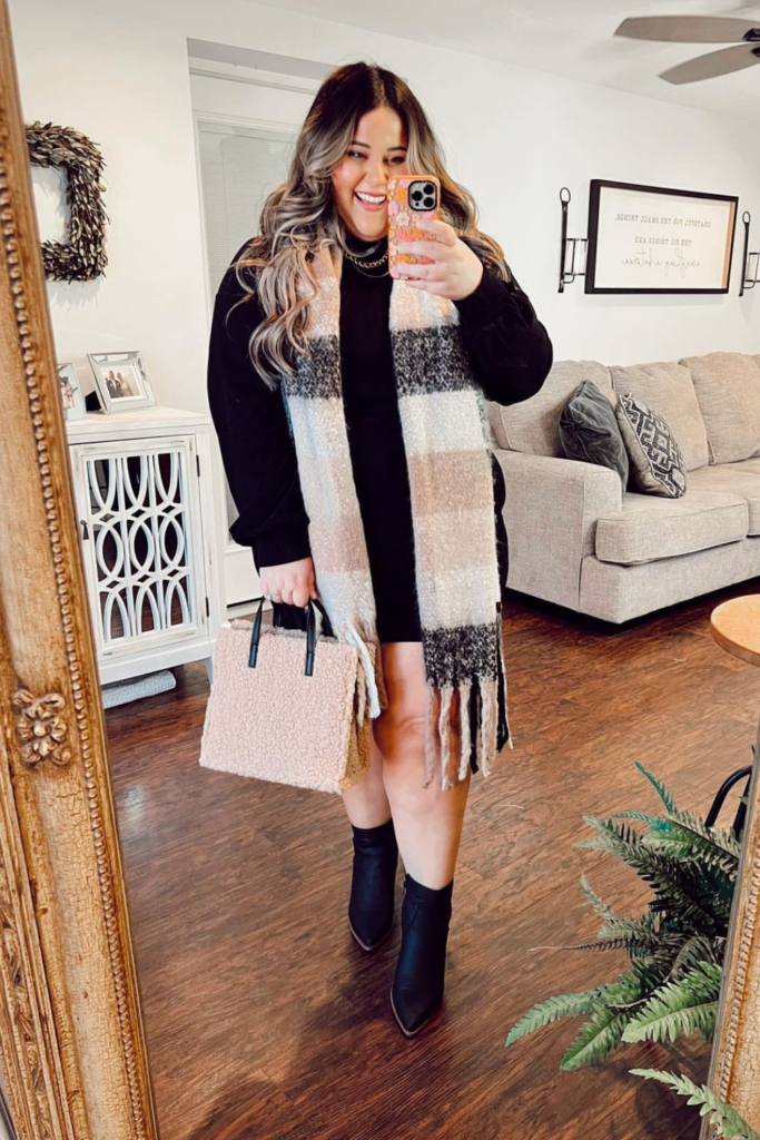 16 Style Secrets Every Short and Curvy Girl Needs to Know to Look 10x More Confident 16 Style Secrets Every Short and Curvy Girl Needs to Know to Look 10x More Confident