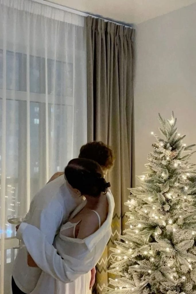 21 New Year’s Eve Traditions for Couples Who Want More Than Just a Kiss 21 New Year’s Eve Traditions for Couples Who Want More Than Just a Kiss