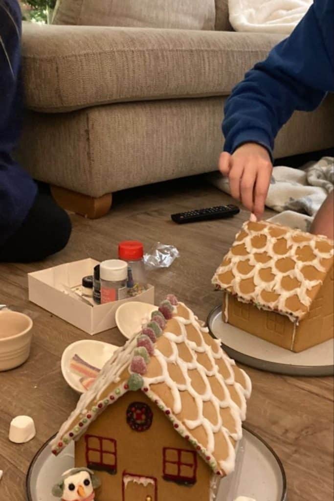 50 Cutest Ever Winter Date Ideas for When Cuffing Season Hits Hard 50 Cutest Ever Winter Date Ideas for When Cuffing Season Hits Hard
