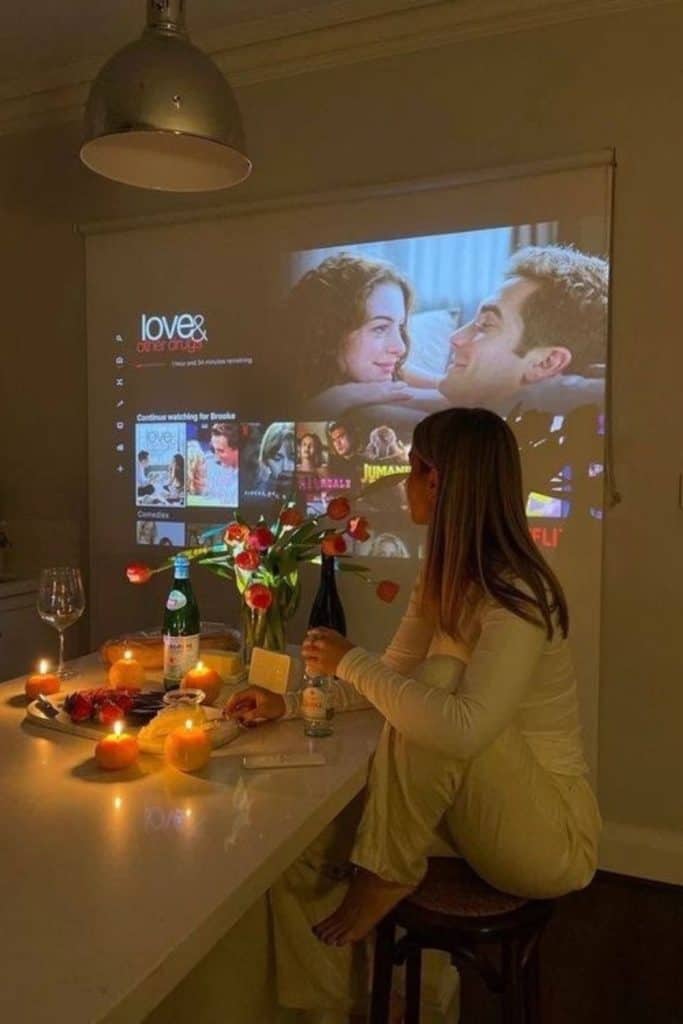 50 Fall Date Ideas That’ll Make You Hope It Never Stops Getting Cold 50 Fall Date Ideas That’ll Make You Hope It Never Stops Getting Cold