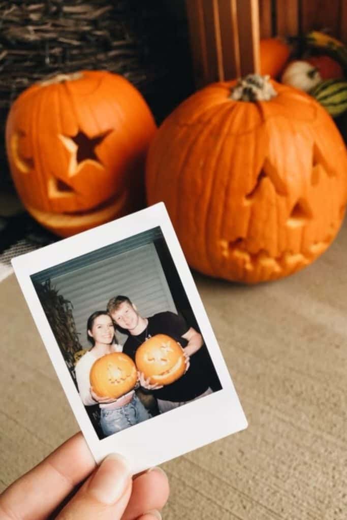 50 Fall Date Ideas That’ll Make You Hope It Never Stops Getting Cold 50 Fall Date Ideas That’ll Make You Hope It Never Stops Getting Cold