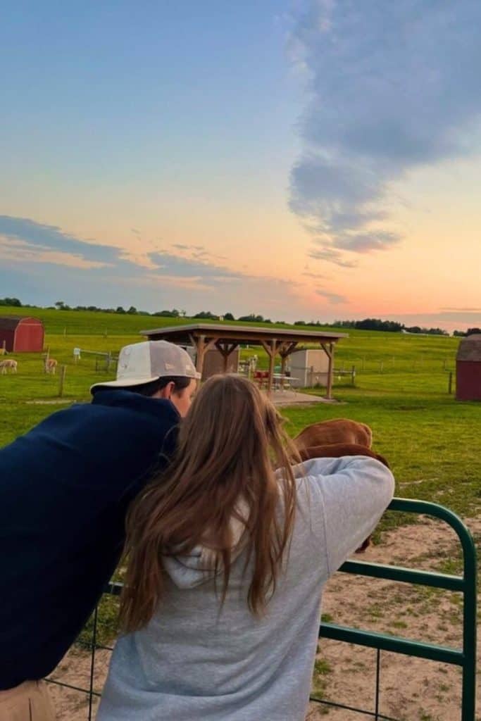50 Fall Date Ideas That’ll Make You Hope It Never Stops Getting Cold 50 Fall Date Ideas That’ll Make You Hope It Never Stops Getting Cold