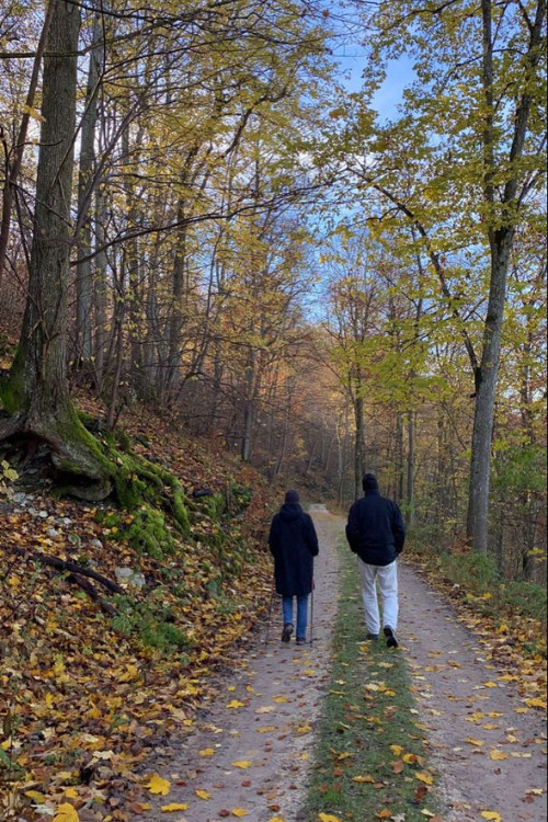 50 Fall Date Ideas That’ll Make You Hope It Never Stops Getting Cold 50 Fall Date Ideas That’ll Make You Hope It Never Stops Getting Cold