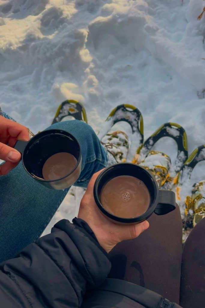 The 21 Snow Date Ideas Every Couple Needs on Their Winter Bucket List The 21 Snow Date Ideas Every Couple Needs on Their Winter Bucket List
