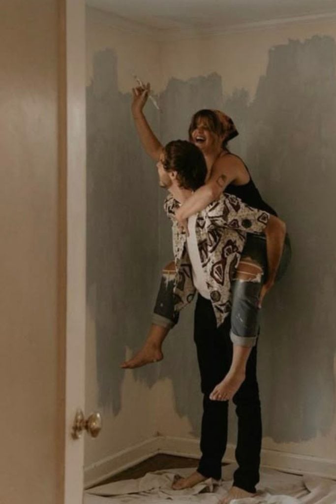 50 No Screen Date Ideas for That Old-School, Butterflies-in-Your-Belly Kind of Love