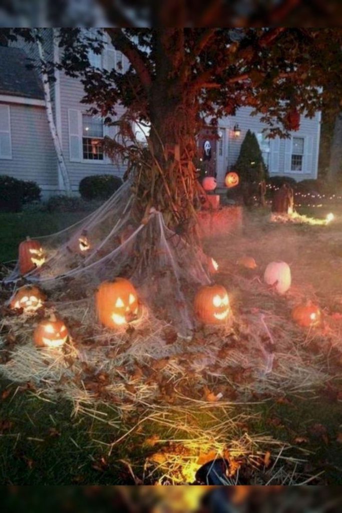 Who Said Scary Can’t Be Adorable? 36 Halloween Date Ideas That Prove It
