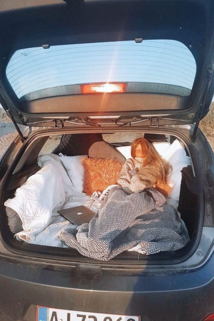 24 Car Date Ideas That Are Way More Fun Than Dinner and a Movie
