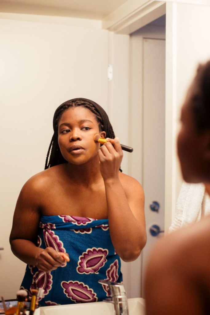 33 Everyday Habits That Might Be Aging You Without You Realizing